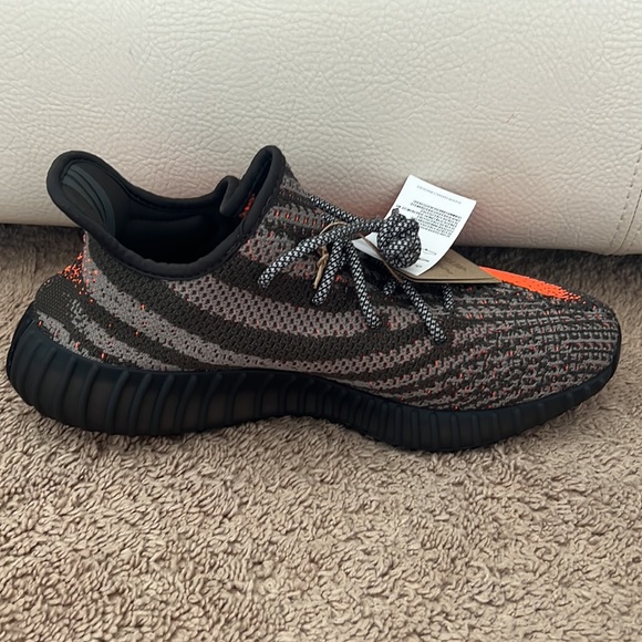 Yeezy 350 Carbon Beluga V2